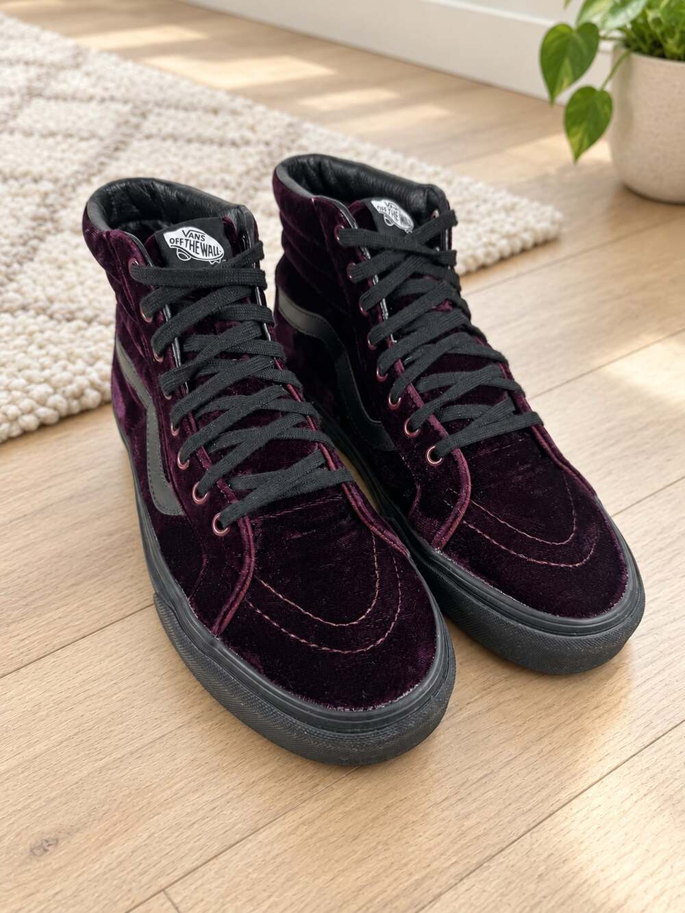 Vans Sk8-Hi Reissue Velvet High Top Sneakers Men 9.5 Purple Maroon Black